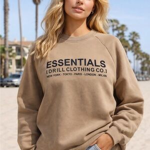 Essentials Oversized Sweatshirt M in Neutral Cobblestone Crewneck Pullover